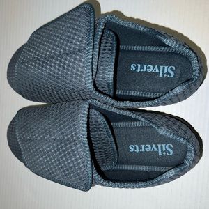 Silverts Slippers
